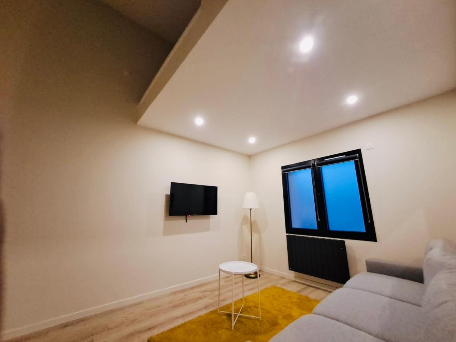 Studio Cosy Metro 14 Paris オルリー エクステリア 写真