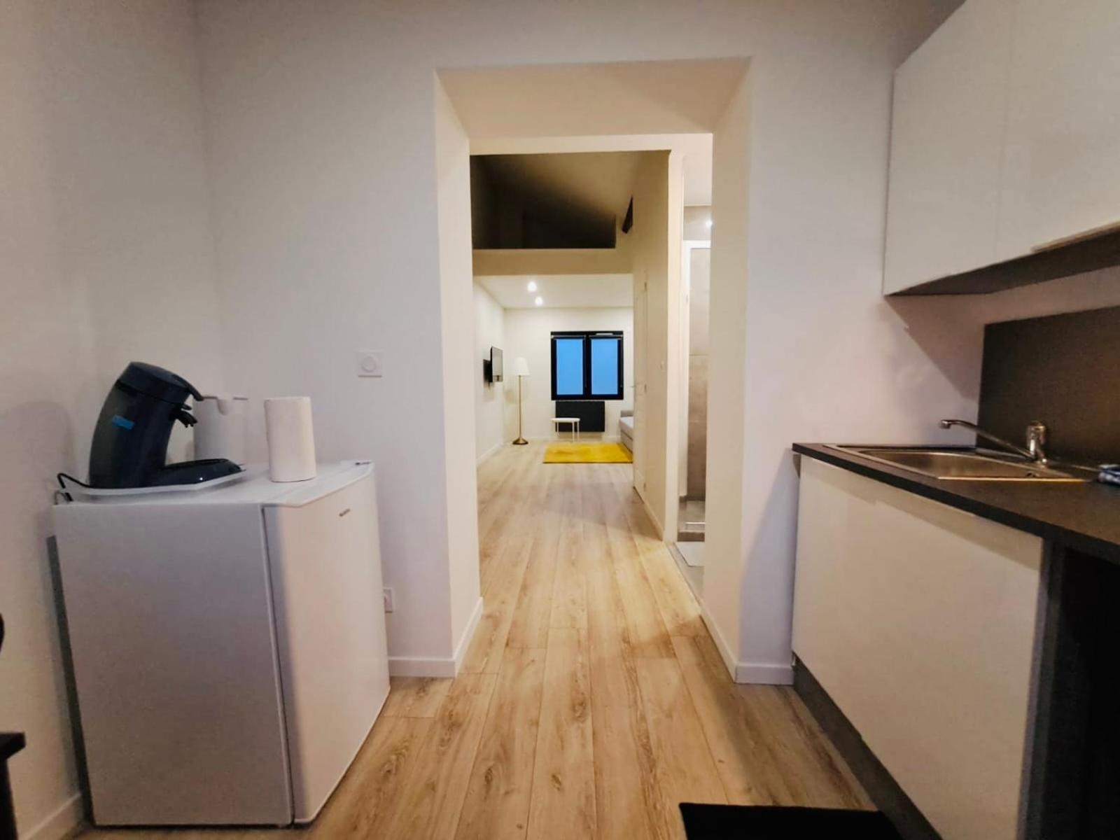 Studio Cosy Metro 14 Paris オルリー エクステリア 写真